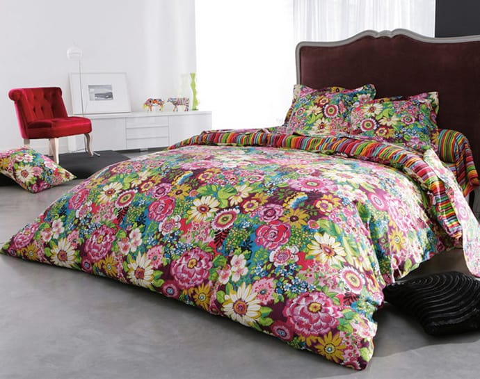 -chic-colorful-bed-cover-design-inspirations-flower-pattern-bed-cover ...