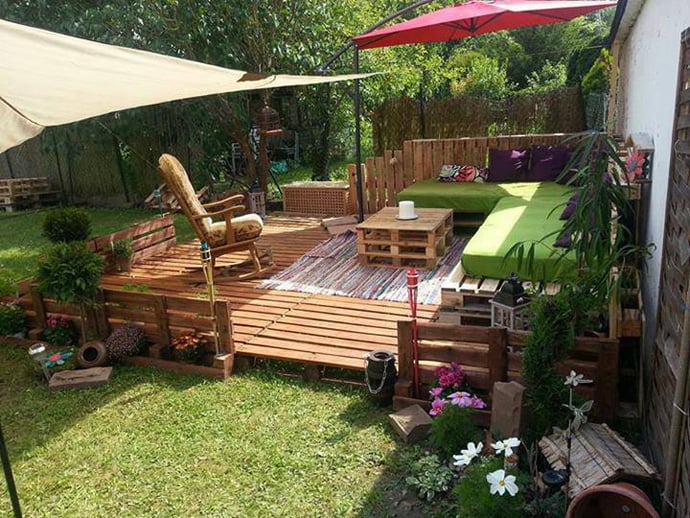 DIY Patio Furniture Made From Pallets
