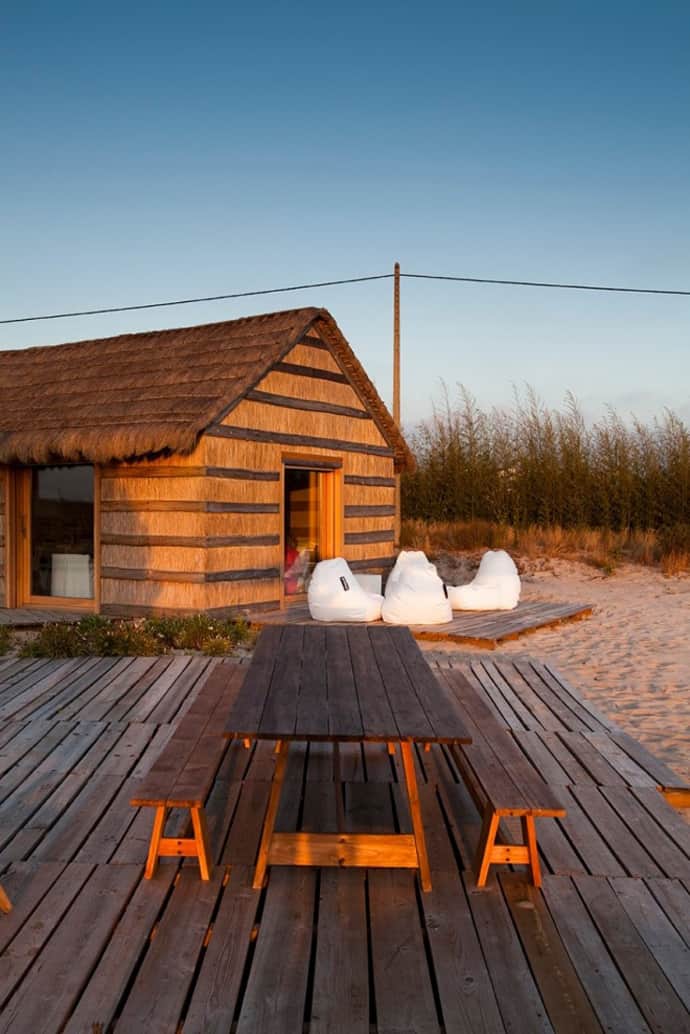 Top 10 Most Beautiful Beach Houses Across the World Presented on ...