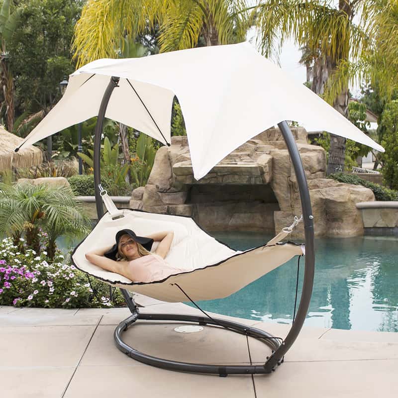 15 Outdoor Chaise Lounges that You Can Buy Right Now!