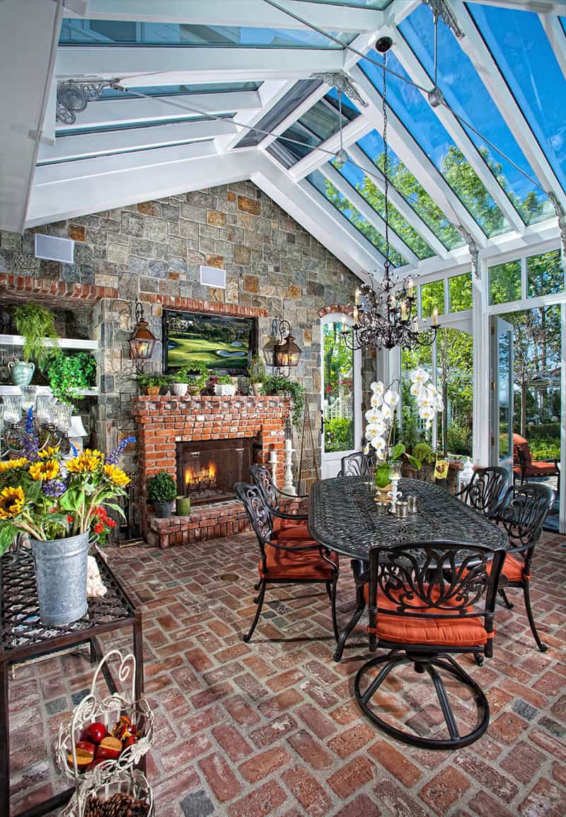 30 Amazing Sunroom Ideas You'll Fall In Love With