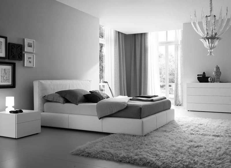 Grey Carpets And Completing Accessories In Your Bedroom