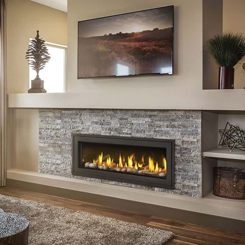 Electric Fireplace Adds Romanticism To Your Living Room
