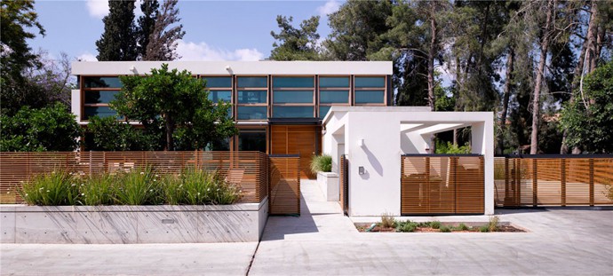 F House-Alroy Hazak Architects -designrulz-001