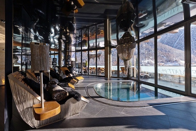 Six Star Luxury Boutique Chalet Zermatt Peak designrulz (28)