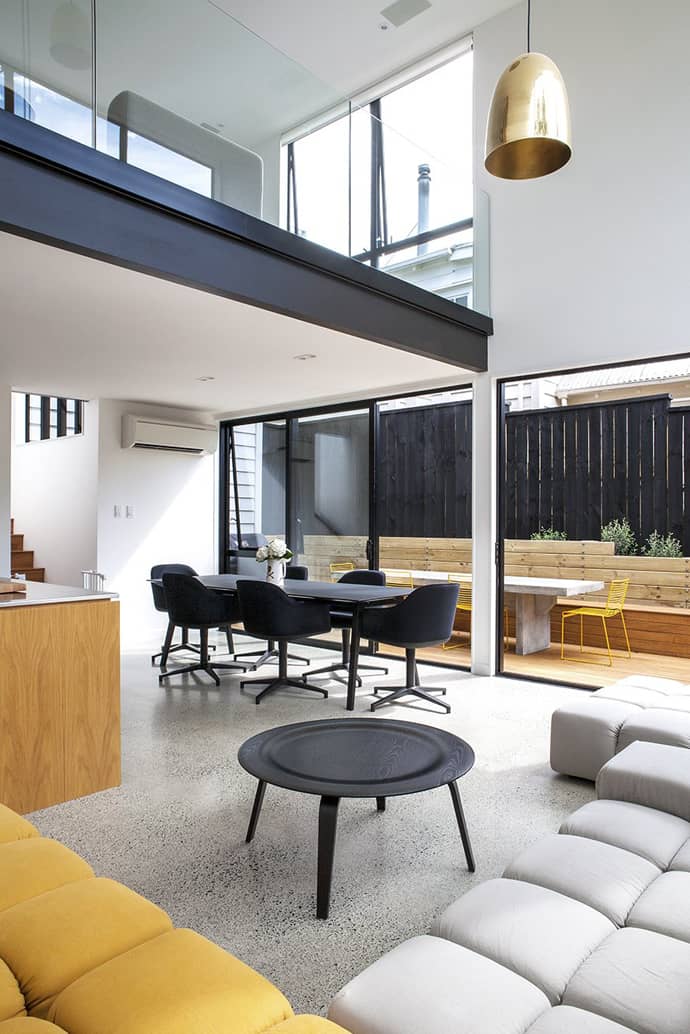 Moderniststyle ‘Cube’ Extension Sherwood by BOX Living
