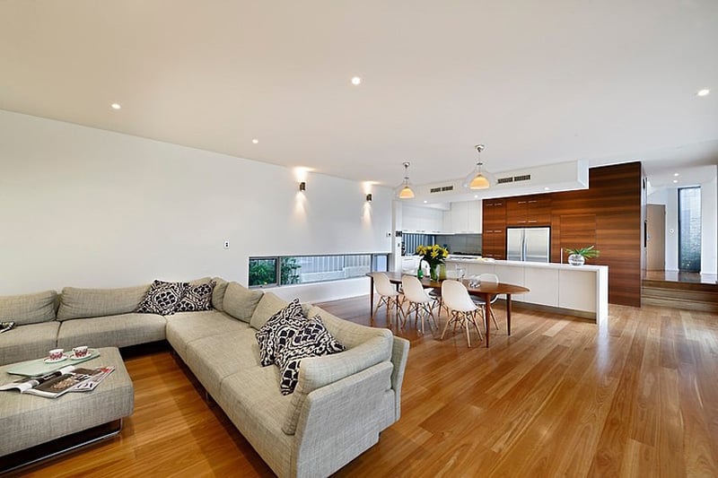 Contemporary Single Family Residence by Cambuild Australia