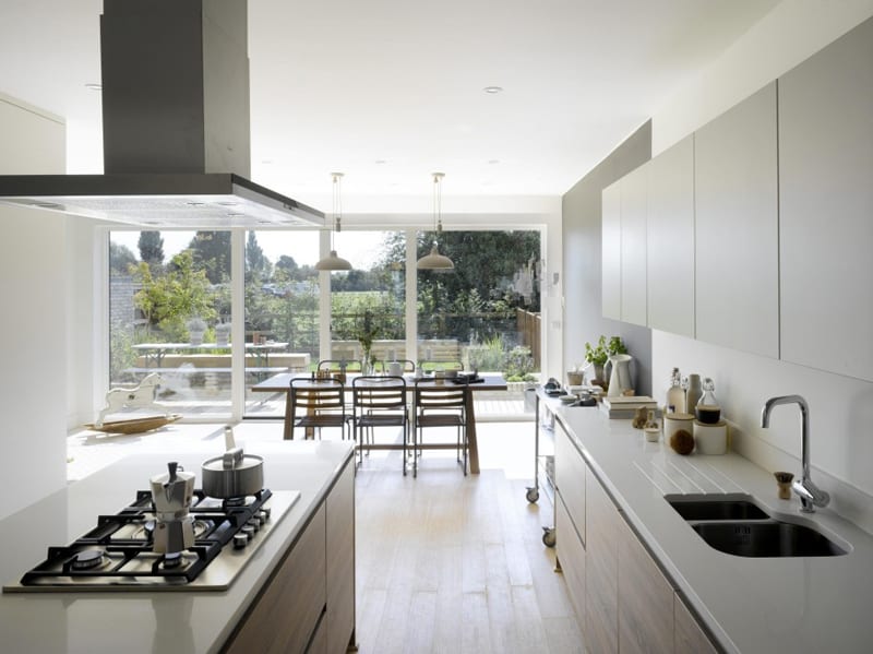 kitchen with large windows designrulz (8)