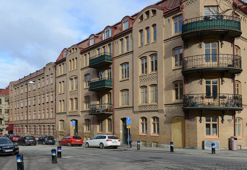 Colorful-Apartment-in-Gothenburg-desi8gnrulz (10)