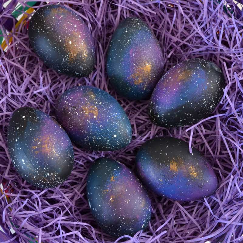 how-to-make-galaxy-easter-eggs_DR (4)