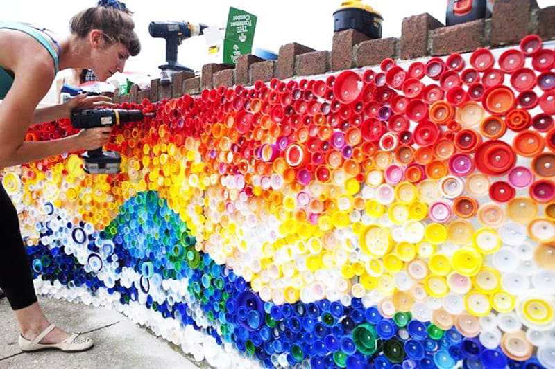 45 Ideas of How To Recycle Plastic Bottles-designrulz