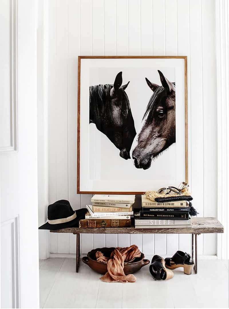 For All Horse Lovers: 20 Ideas of Horse Paintings and Photos For Your Home DesignRulz.com