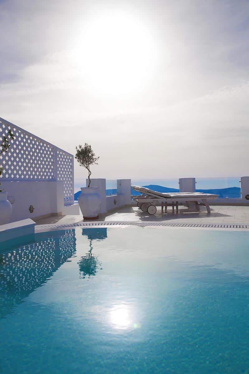HOTEL ABOVE BLUE SUITES IMEROVIGLI (SANTORINI) 4* (Greece) - from £ 560 |  HOTELMIX