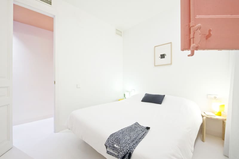 designrulz Tyche Apartment, Barcelona, Spain designrulz (3)