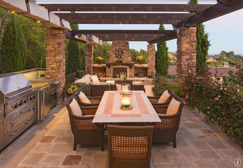 let's eat out! 45 outdoor kitchen and patio design ideas