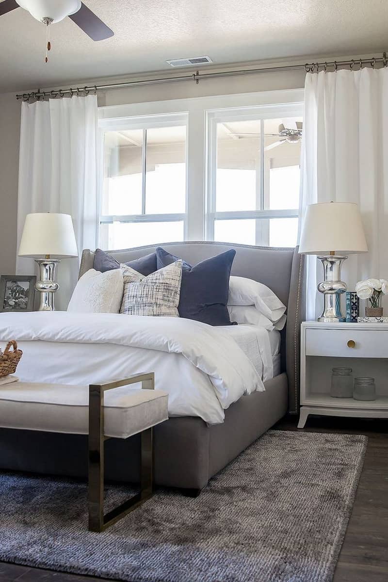 50 Ideas For Placing A Bed In Front Of A Window