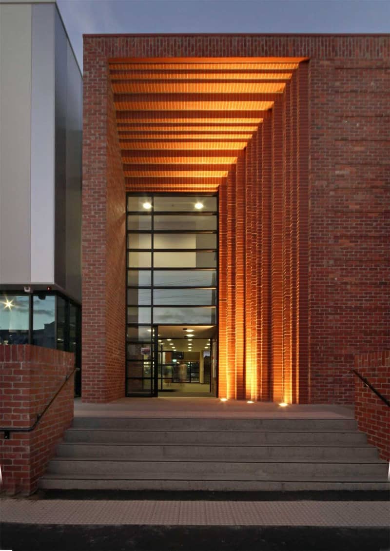 Entrance Brick Wall Design 