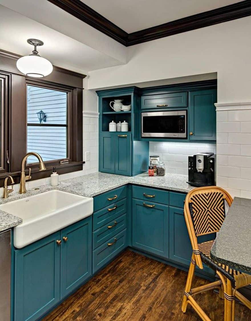 Add Sophistication and Drama to Your Home with Teal Color