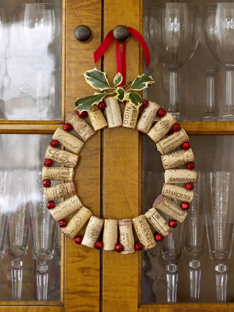 Diy Wreaths Made Of Unusual Materials